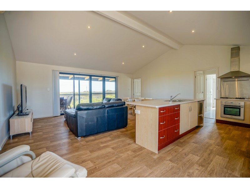 48 Osprey Drive, Marion Bay SA 5575