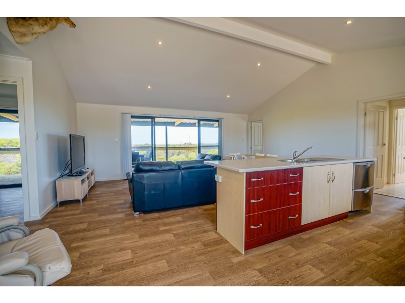 48 Osprey Drive, Marion Bay SA 5575