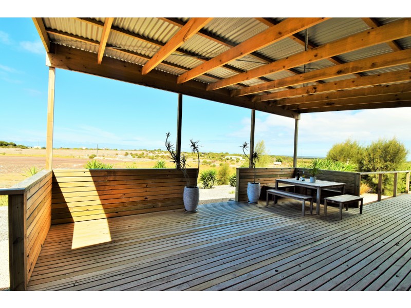 20 Peregrine Drive, Marion Bay SA 5575