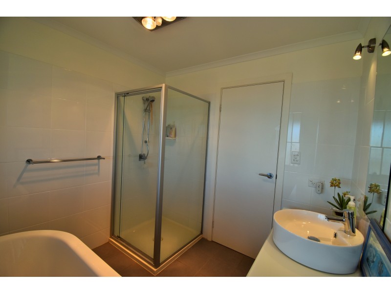 20 Peregrine Drive, Marion Bay SA 5575