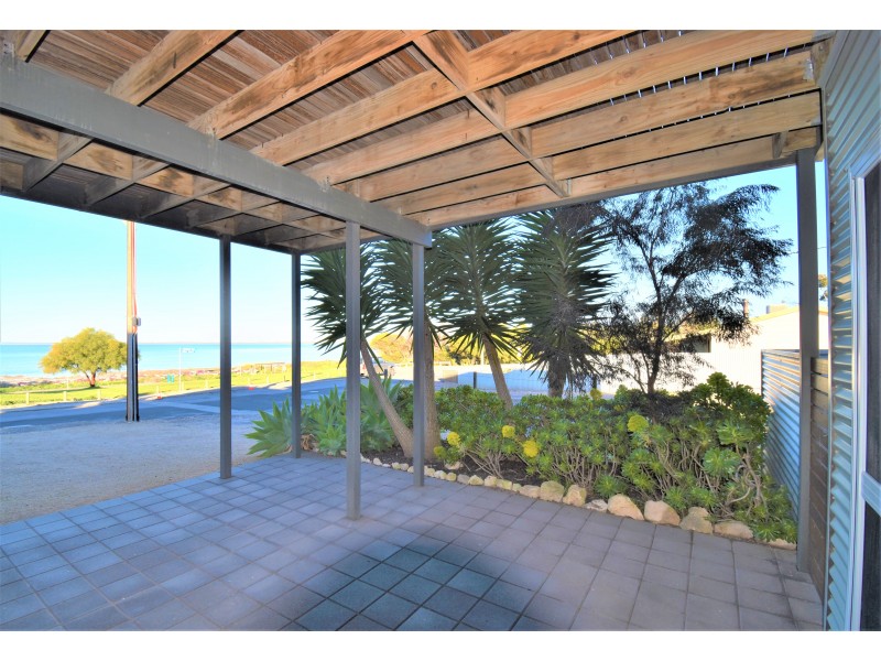 56a Esplanade, Point Turton SA 5575