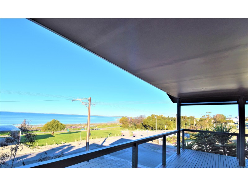 56a Esplanade, Point Turton SA 5575