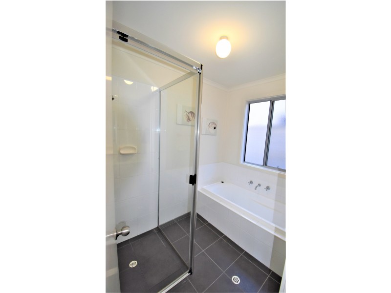 56a Esplanade, Point Turton SA 5575