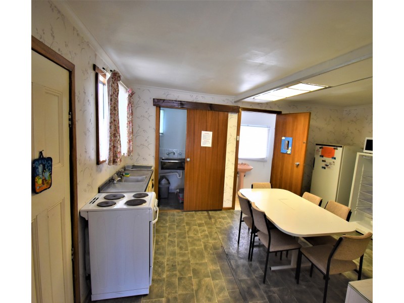 37 Nelson Street, Marion Bay SA 5575