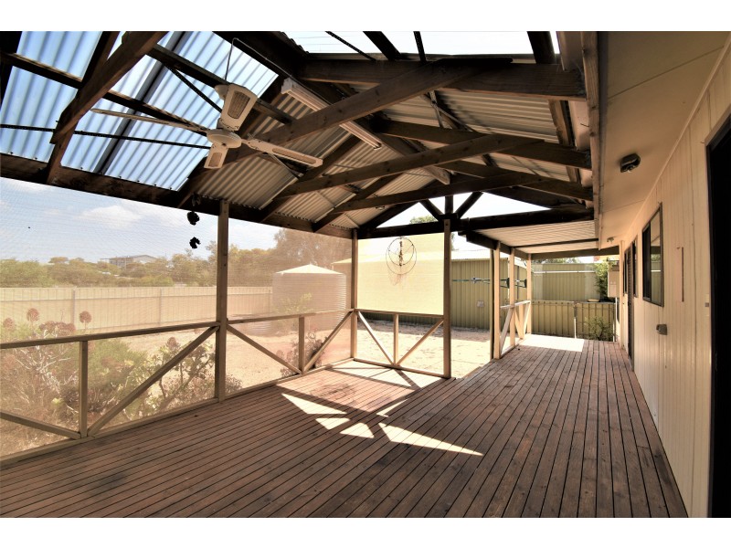 18 Osprey Drive, Marion Bay SA 5575