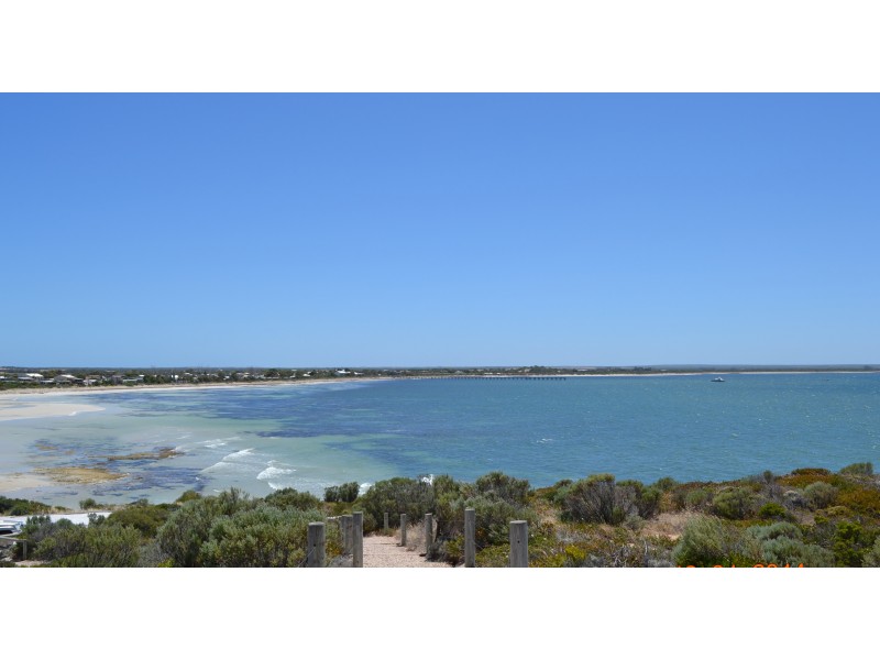 17 Waratah Avenue, Marion Bay SA 5575