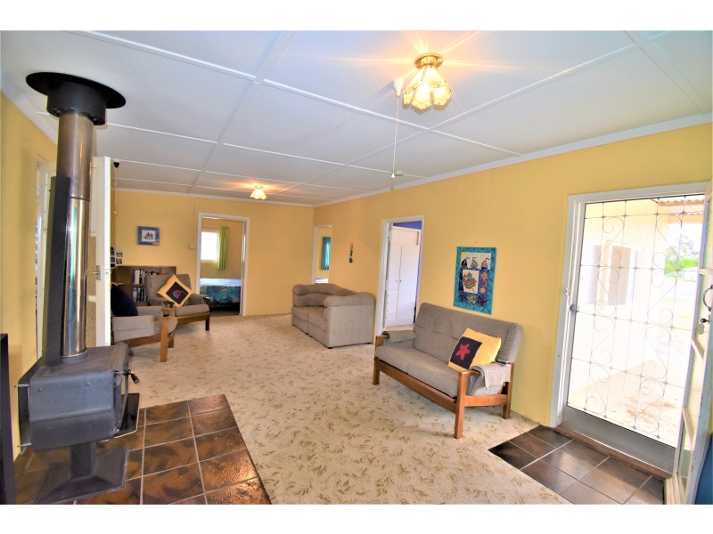 28 Beach Road, Coobowie SA 5583