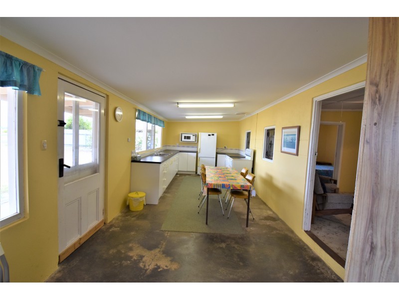 28 Beach Road, Coobowie SA 5583