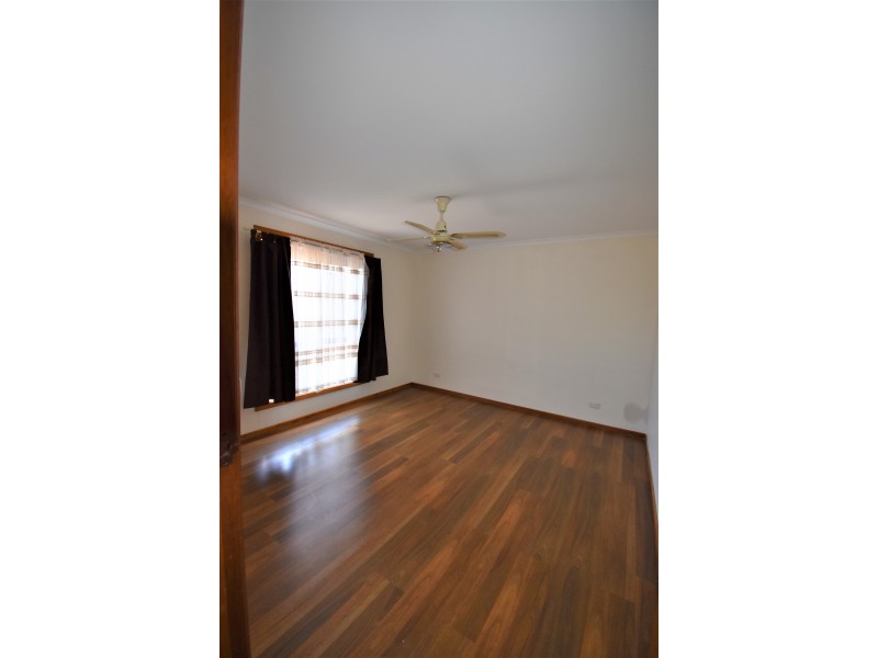 18 Osprey Drive, Marion Bay SA 5575