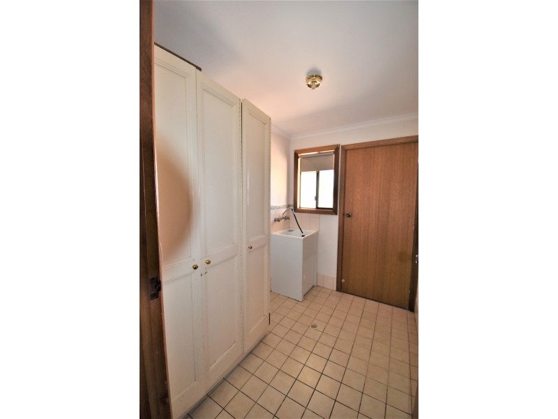 18 Osprey Drive, Marion Bay SA 5575