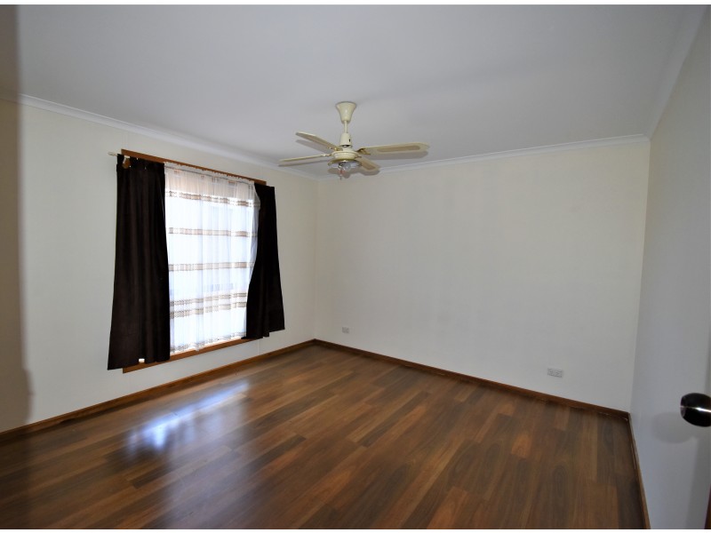 18 Osprey Drive, Marion Bay SA 5575