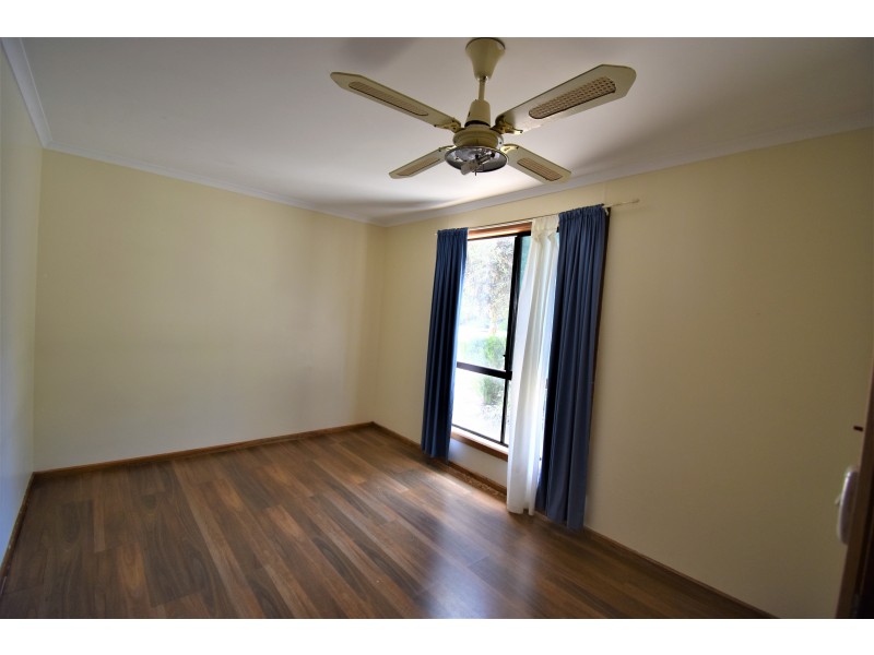 18 Osprey Drive, Marion Bay SA 5575