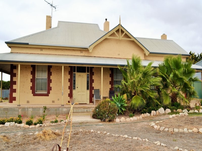 27 Main Street, Warooka SA 5577
