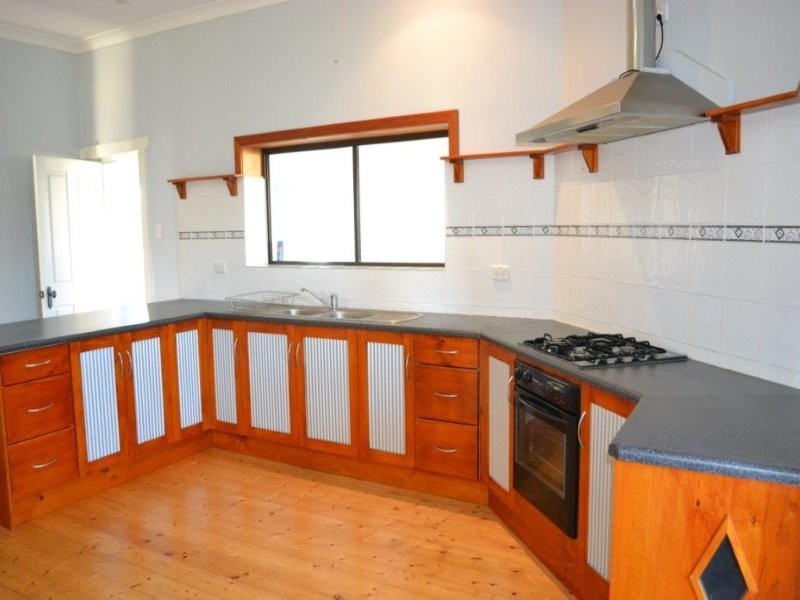 27 Main Street, Warooka SA 5577