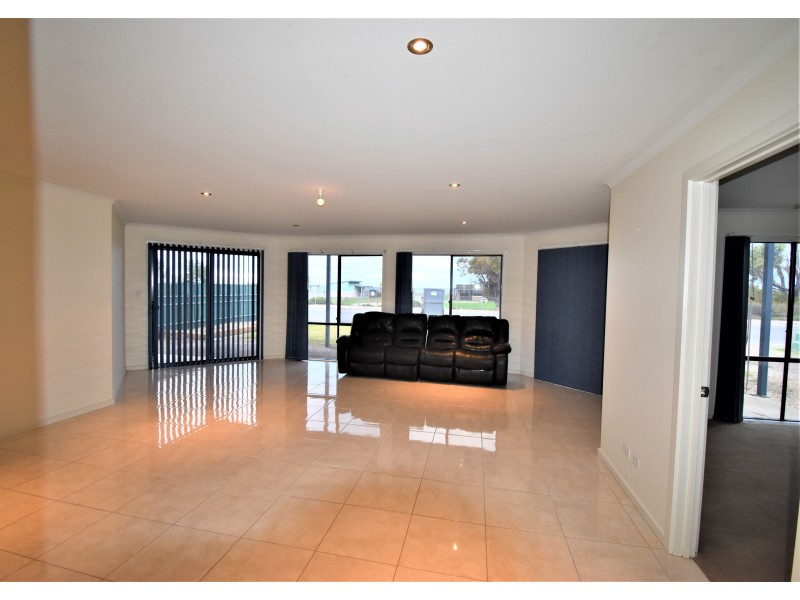 55 Beach Road, Coobowie SA 5583