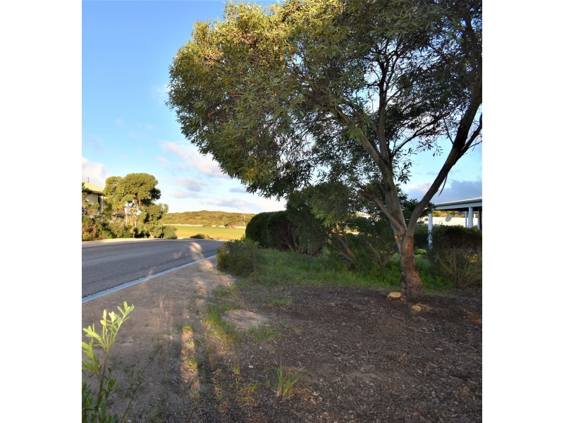 26 Waratah Avenue, Marion Bay SA 5575