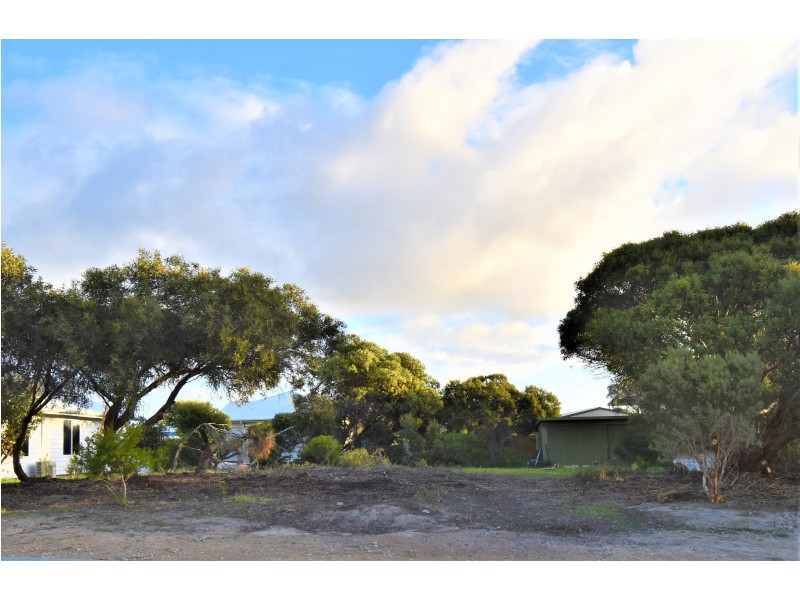 26 Waratah Avenue, Marion Bay SA 5575