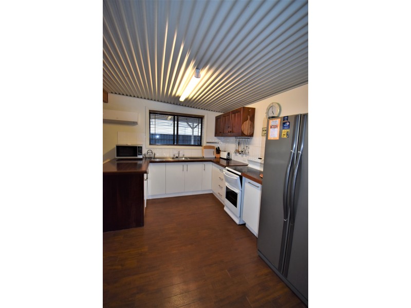 38 Slow Street, Marion Bay SA 5575