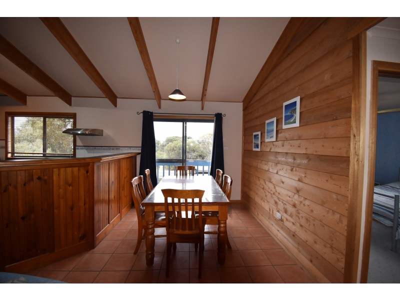 16 Templetonia Crescent, Marion Bay SA 5575