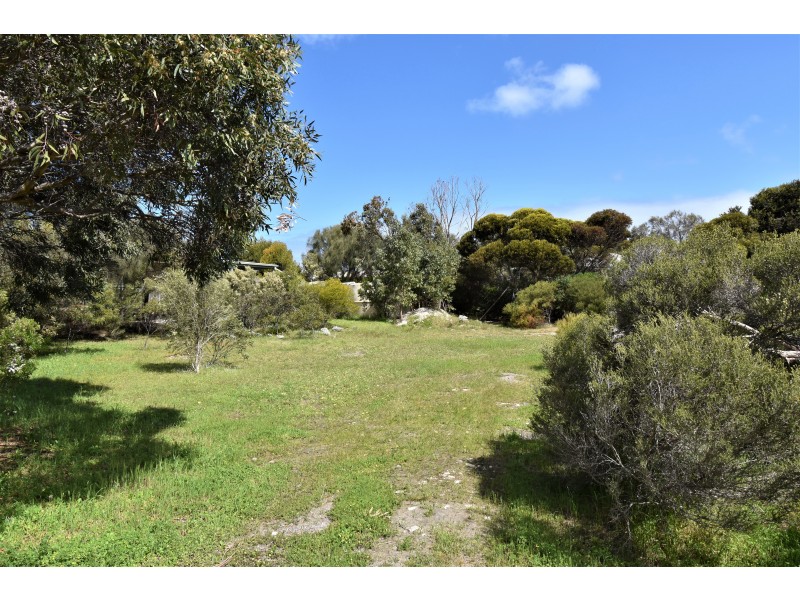 18 Willyama Drive, Marion Bay SA 5575