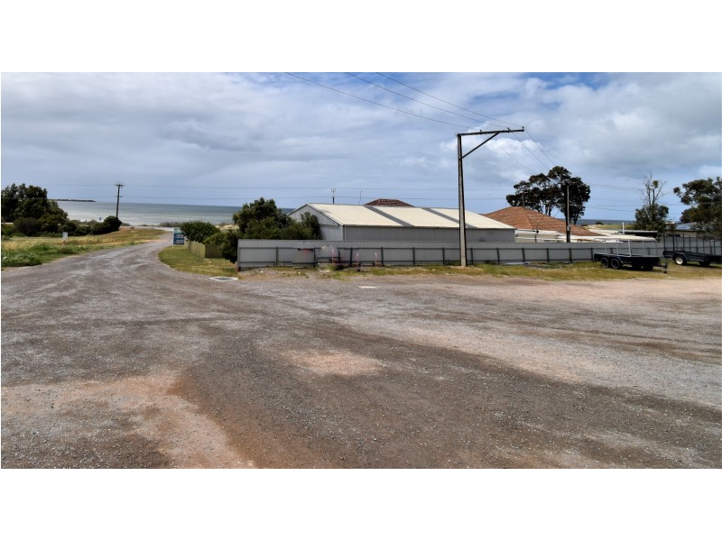 21 Beach Road, Coobowie SA 5583