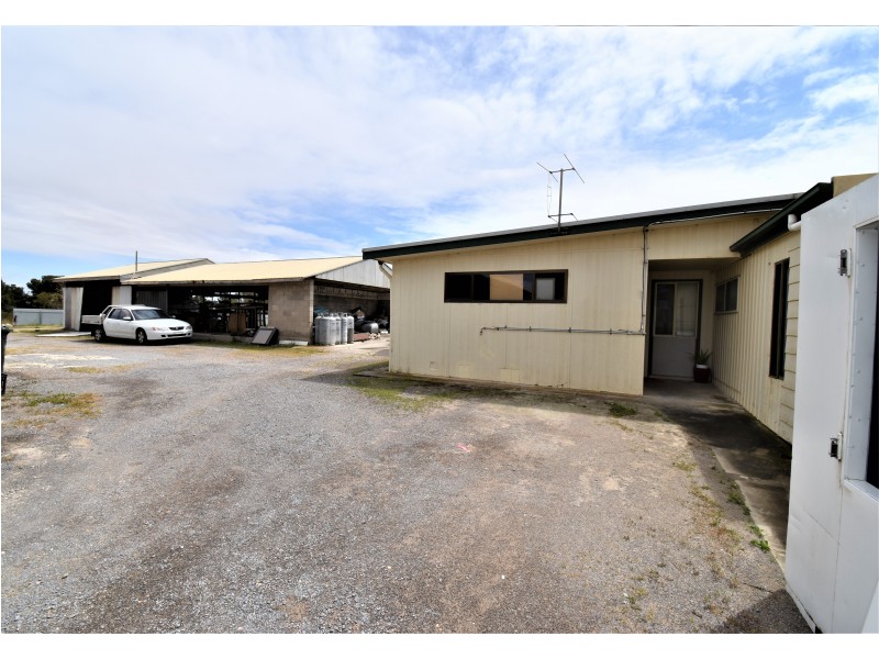 21 Beach Road, Coobowie SA 5583