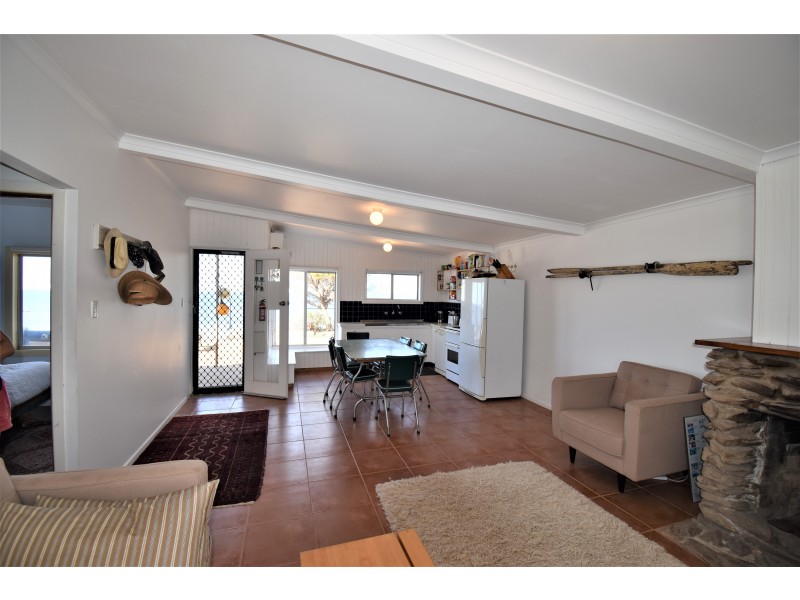 886 North Coast Road, Point Souttar SA 5575