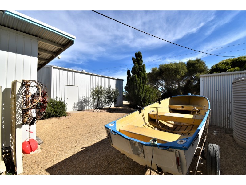 886 North Coast Road, Point Souttar SA 5575