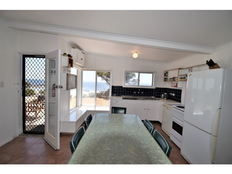886 North Coast Road, Point Souttar SA 5575