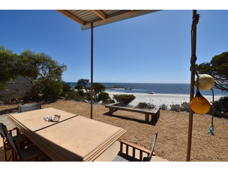 886 North Coast Road, Point Souttar SA 5575