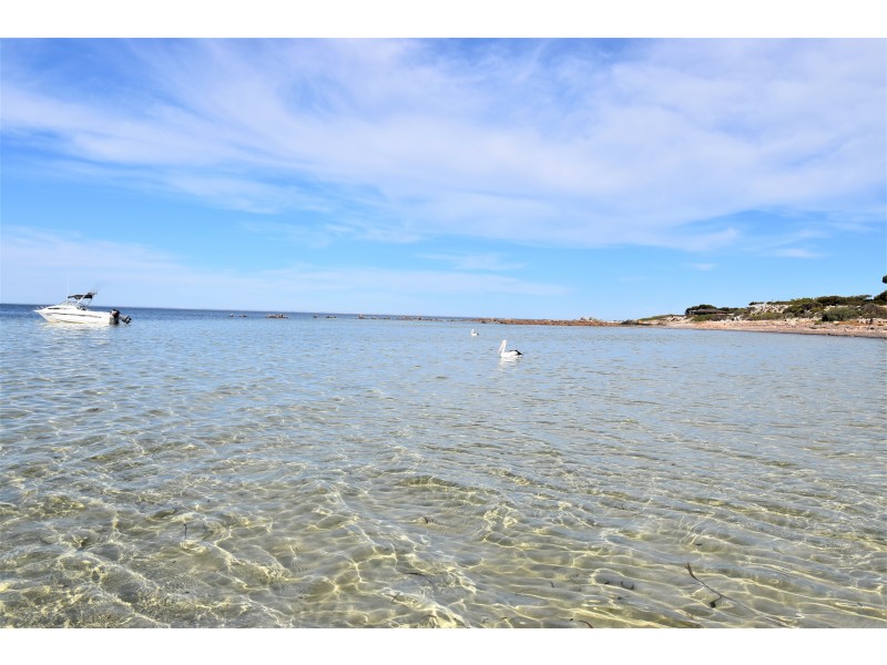 886 North Coast Road, Point Souttar SA 5575