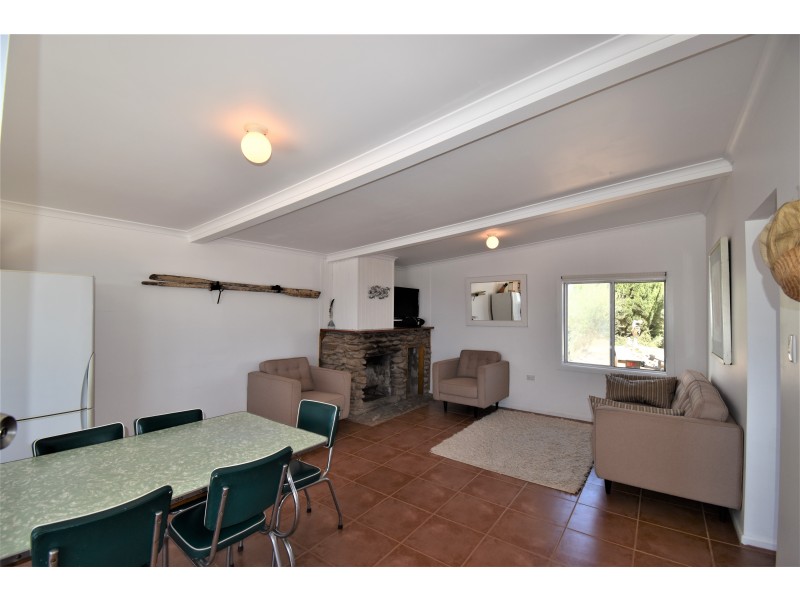886 North Coast Road, Point Souttar SA 5575