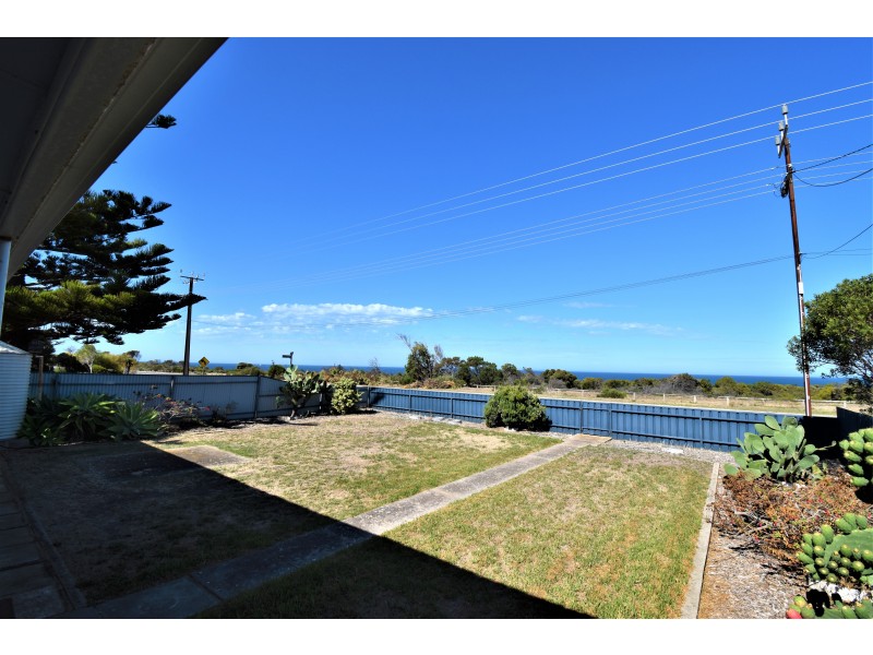 33 The Esplanade, Wool Bay SA 5575
