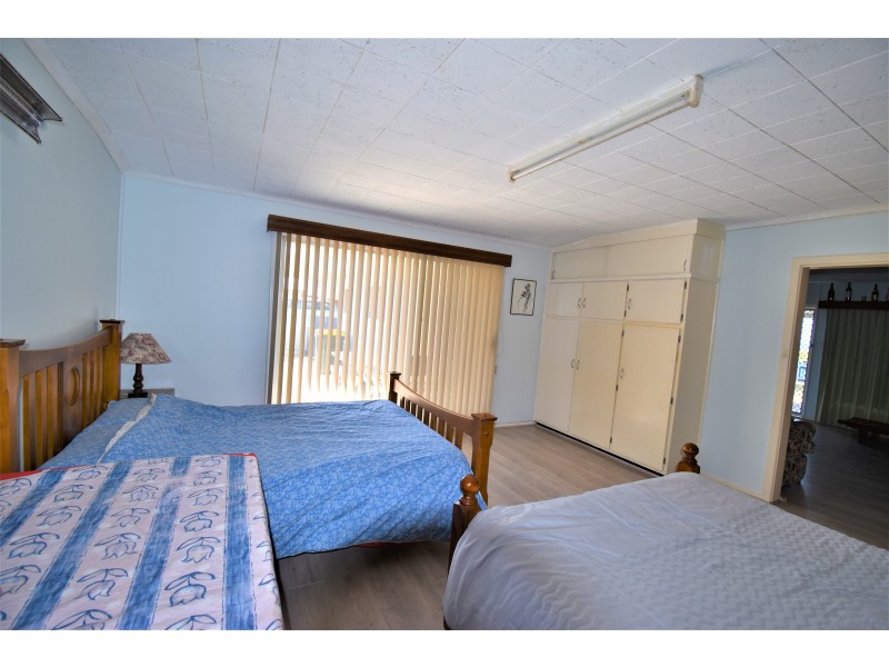 33 The Esplanade, Wool Bay SA 5575