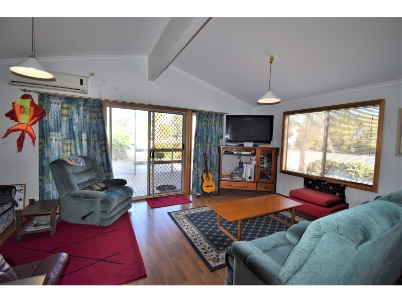 6 First Street, Wool Bay SA 5575