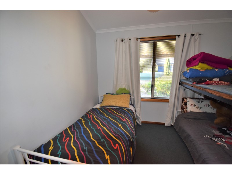 6 First Street, Wool Bay SA 5575