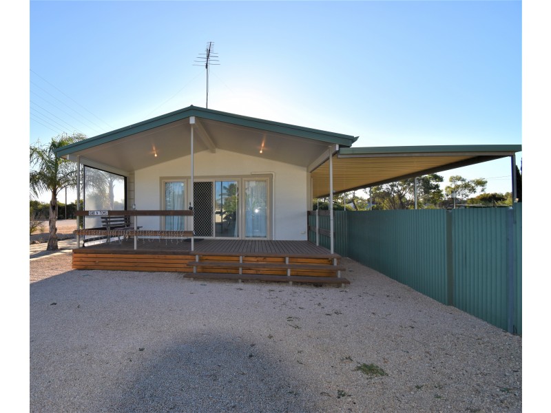 6 First Street, Wool Bay SA 5575