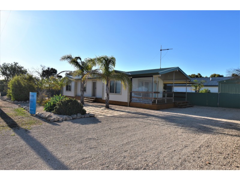 6 First Street, Wool Bay SA 5575