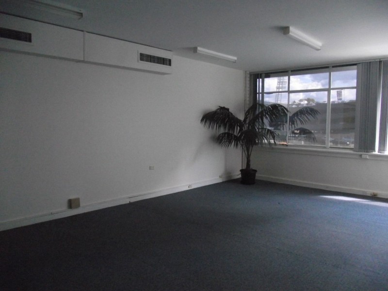 4 Baker Street  [Upstairs], Gosford NSW 2250