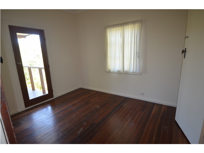 3 Robinson Avenue, Girards Hill NSW 2480