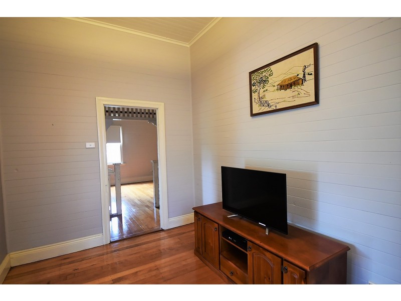 85 Main Street, Clunes NSW 2480