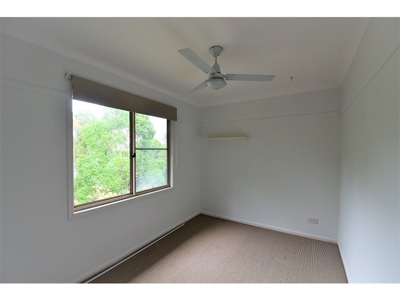 42 Dunromin Drive, Modanville NSW 2480