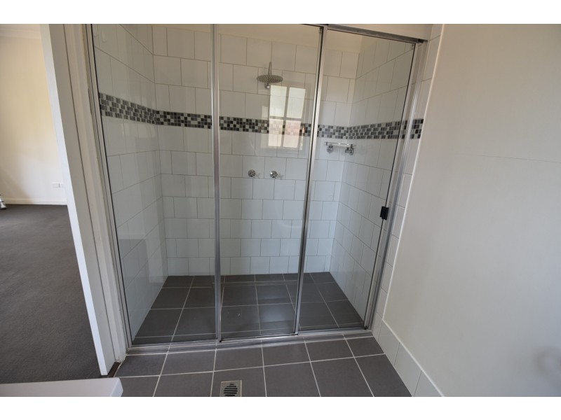 11 Chilcott Street, Monaltrie NSW 2480