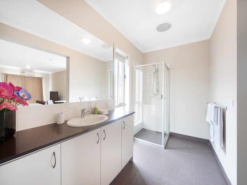 32 Scenic Drive, Apollo Bay VIC 3233