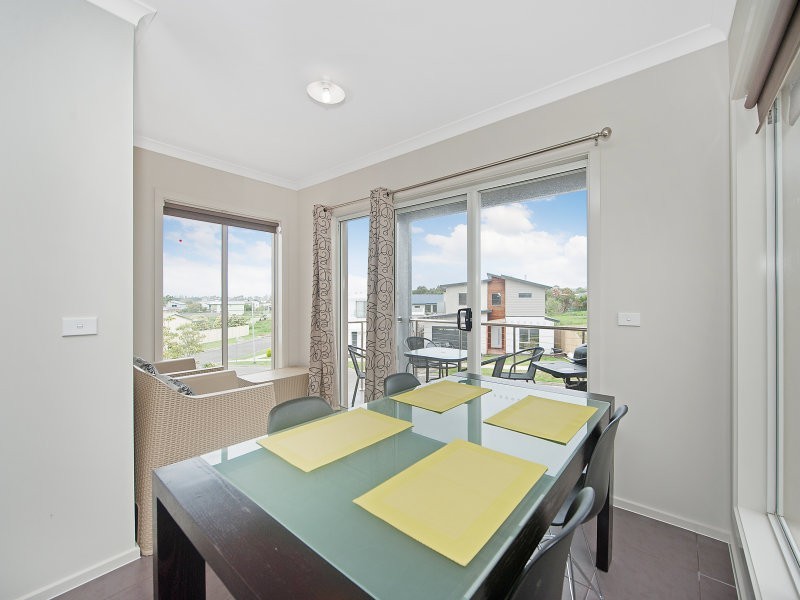 32 Scenic Drive, Apollo Bay VIC 3233
