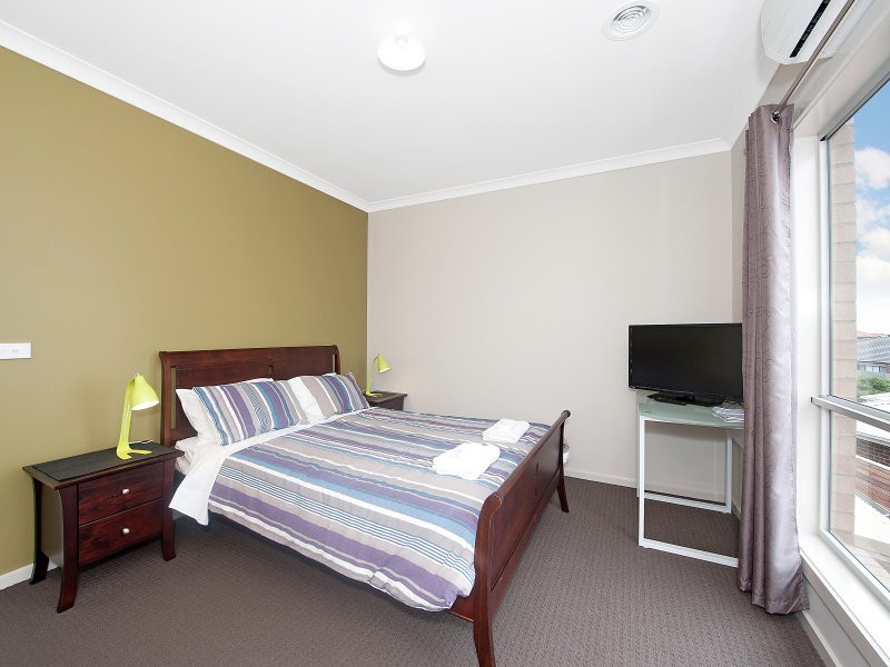 32 Scenic Drive, Apollo Bay VIC 3233