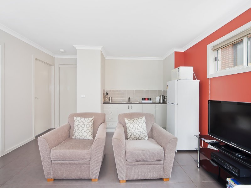 32 Scenic Drive, Apollo Bay VIC 3233