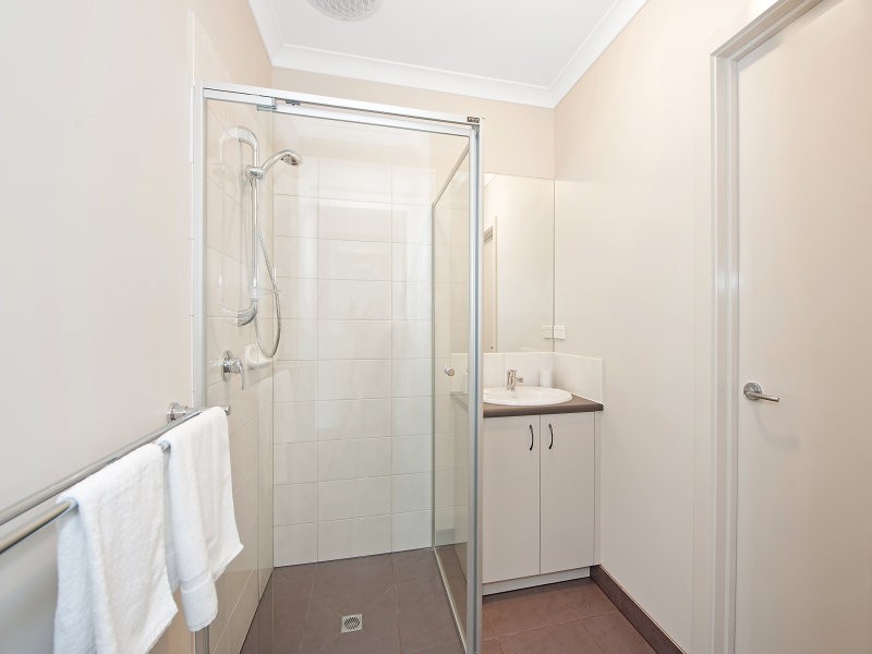 32 Scenic Drive, Apollo Bay VIC 3233