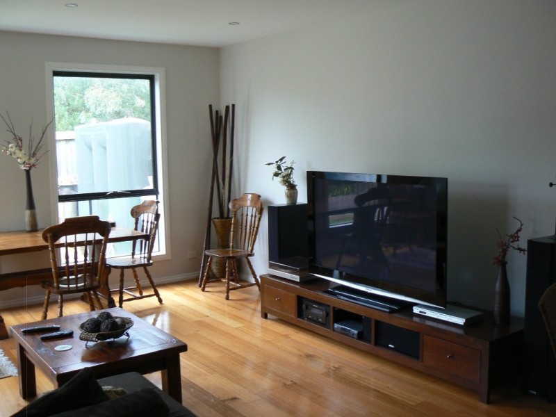 4/13 Great Ocean Road, Marengo VIC 3233