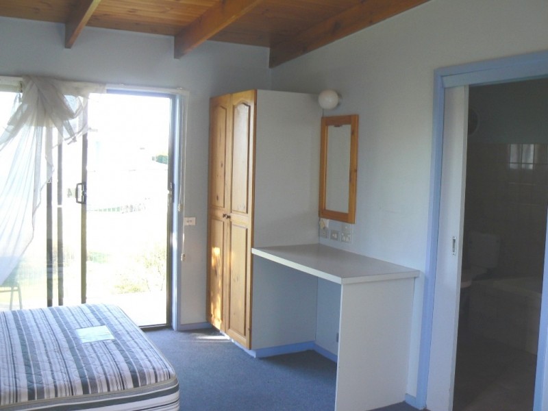 4/1 Newcomb Street, Marengo VIC 3233